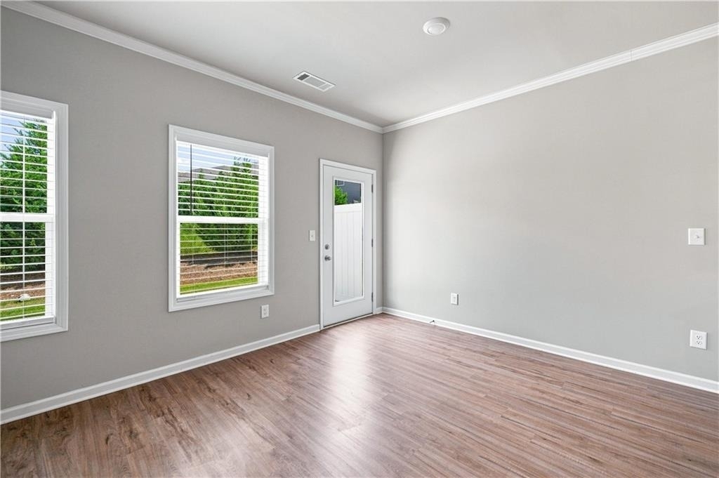 5149 Fox Den Road - Photo 6