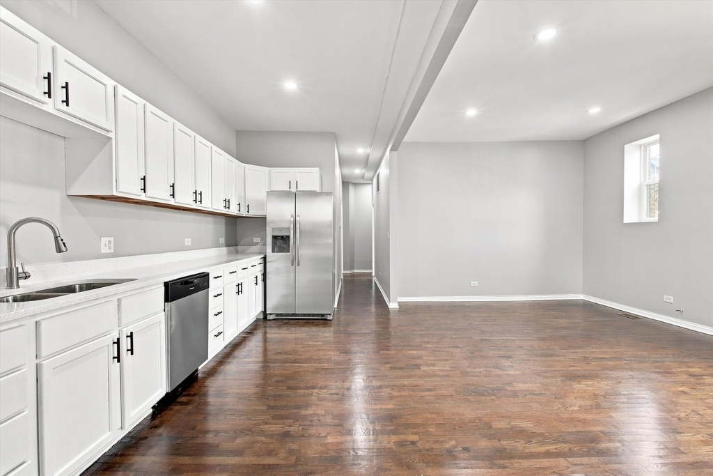 6401 S Maryland Avenue - Photo 2