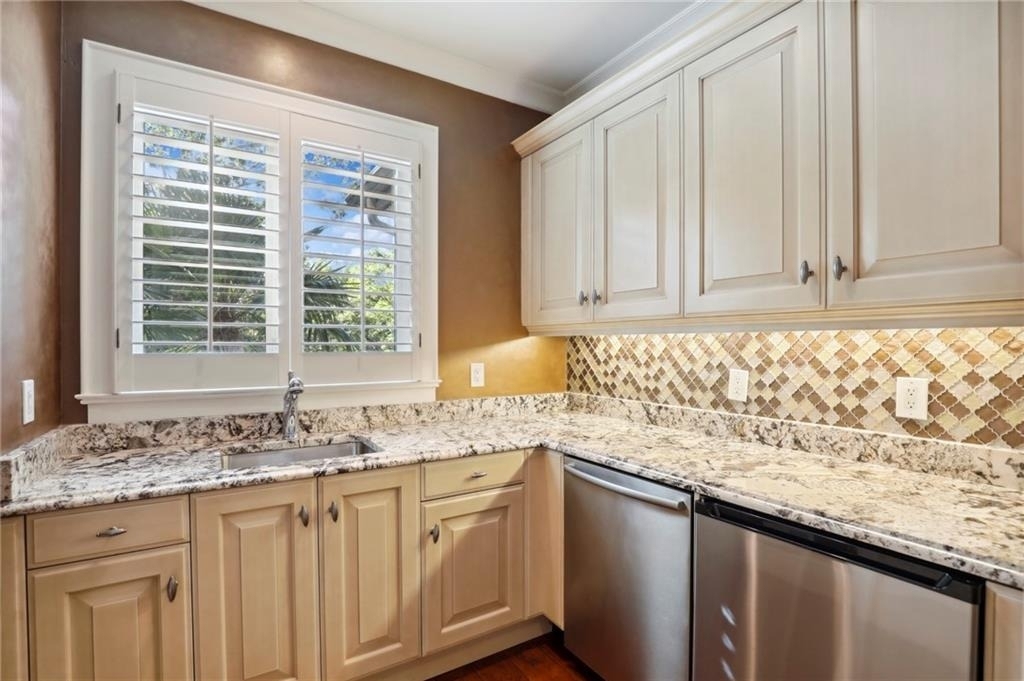 1965 W Wesley Road Nw - Photo 22