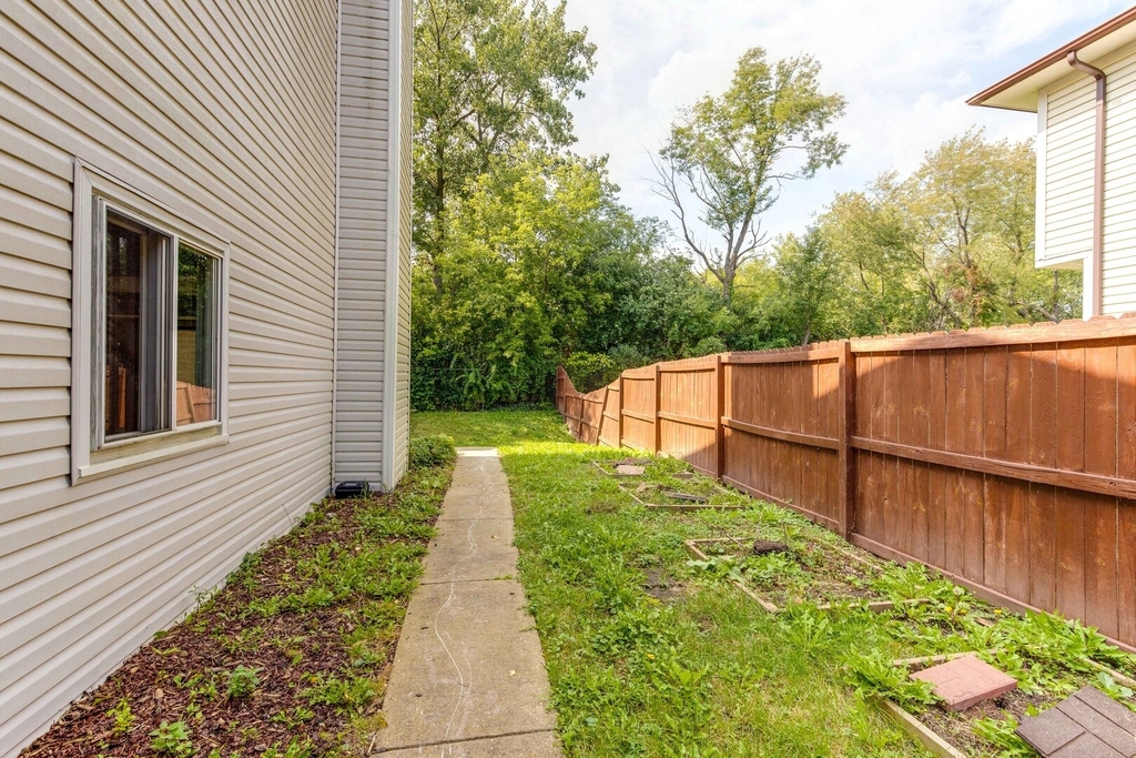 4470 Capstan Drive - Photo 38