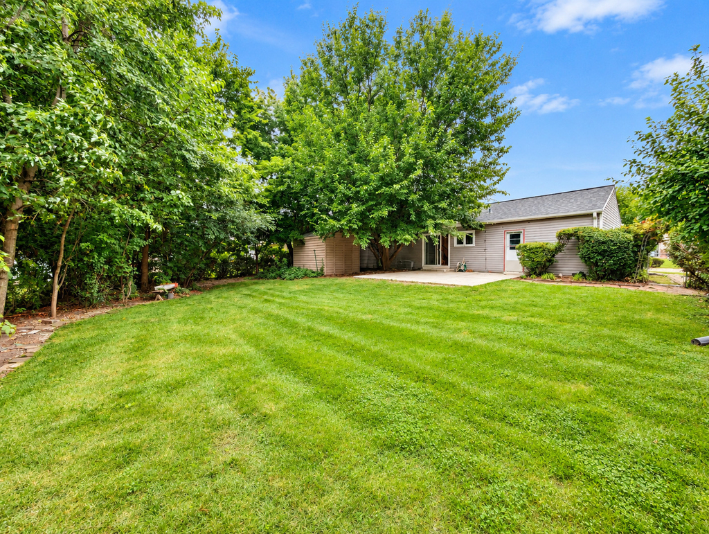 1329 Elm Drive - Photo 19