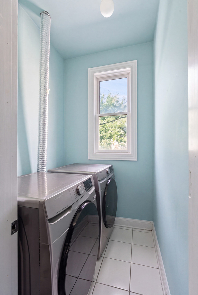 2337 W Maypole Avenue - Photo 13