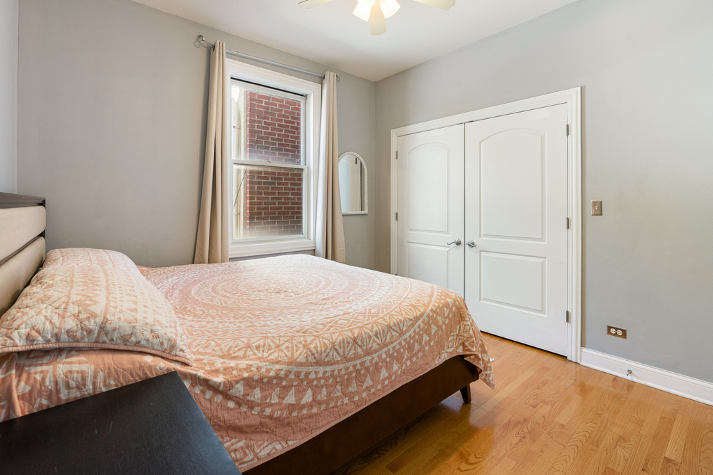 2337 W Maypole Avenue - Photo 12