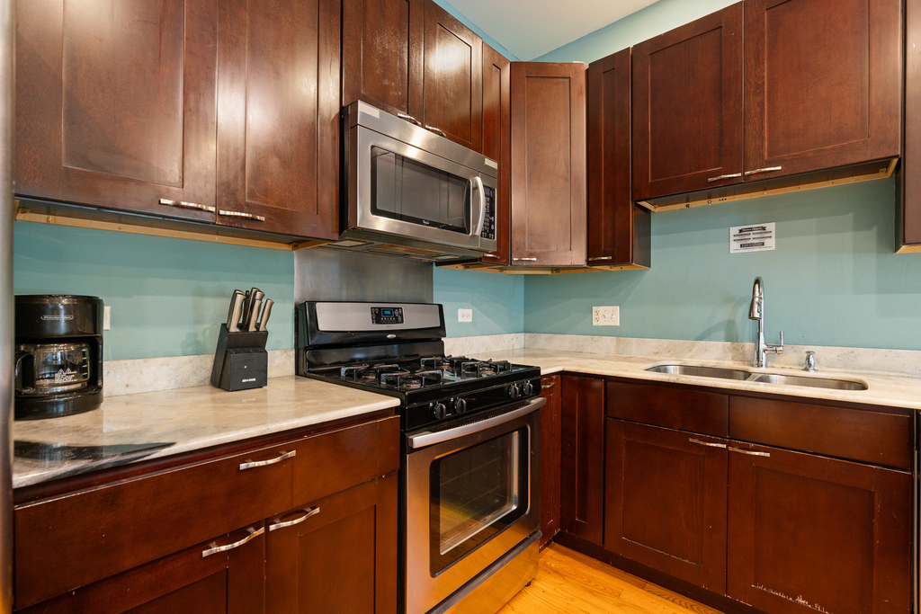 2337 W Maypole Avenue - Photo 4