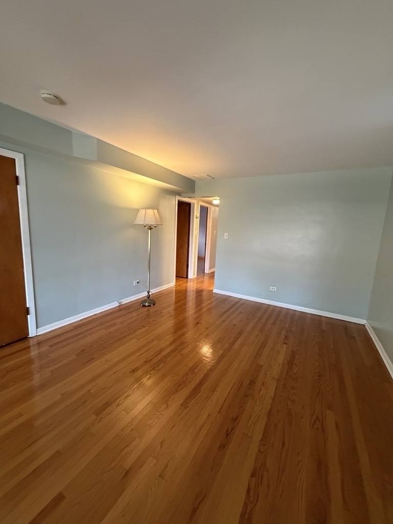2023 W Balmoral Avenue - Photo 3