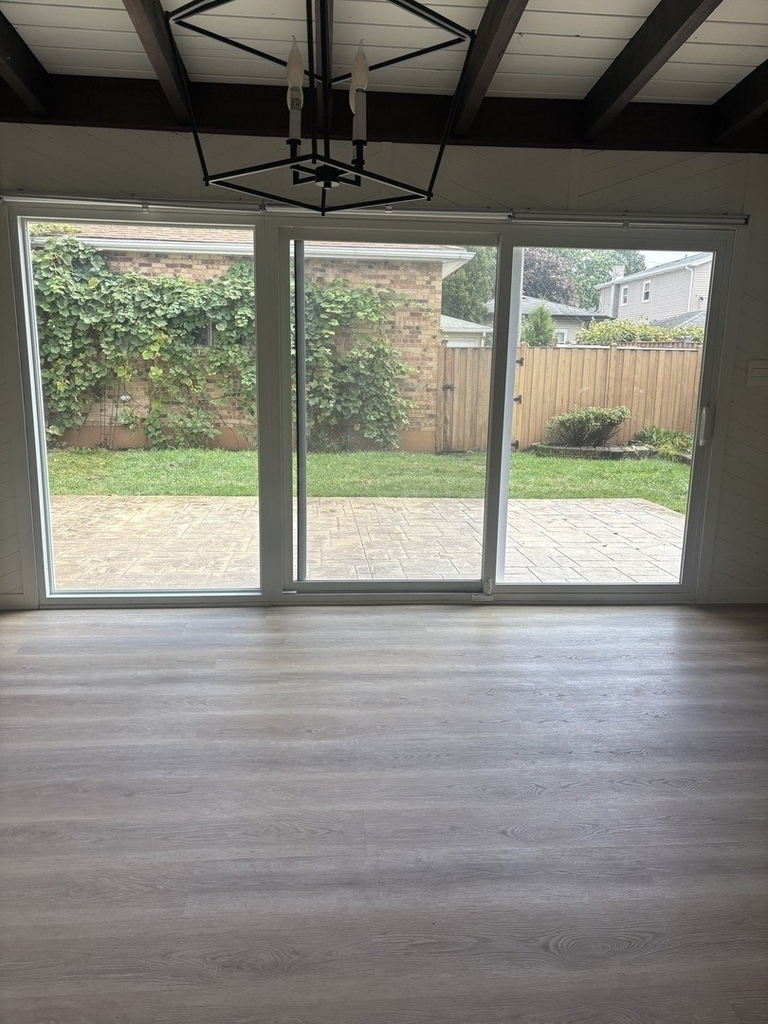 5115 N Mobile Avenue - Photo 8