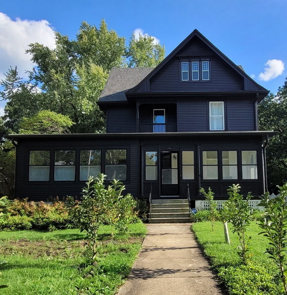 1313 E Washington Street - Photo 0