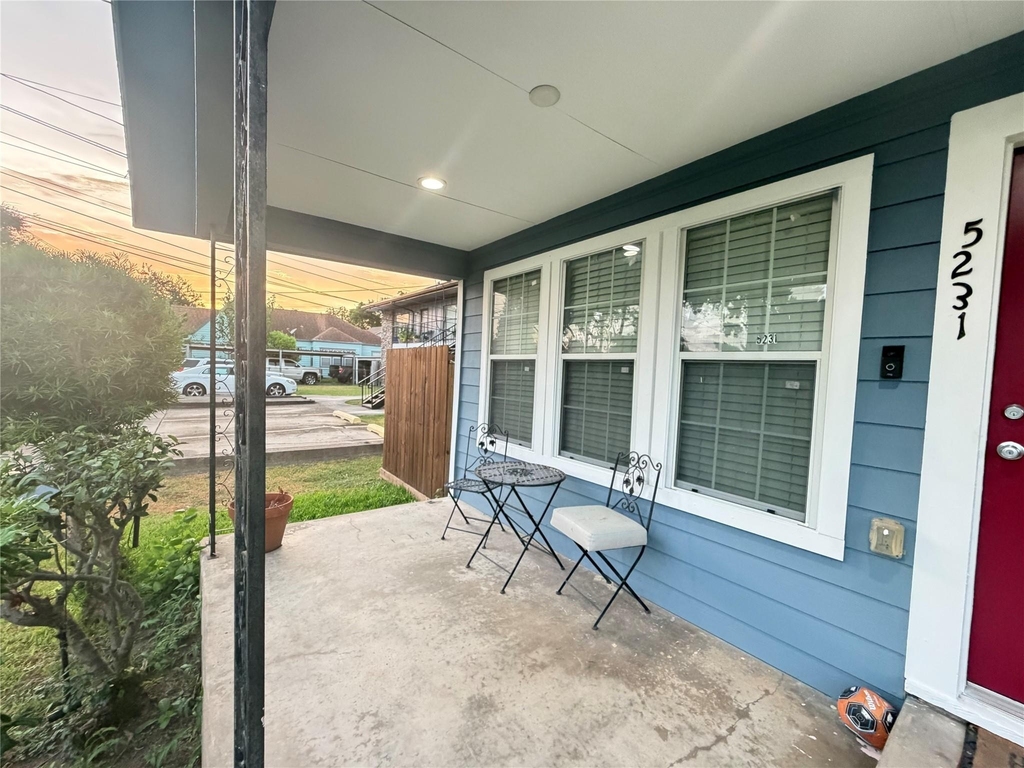 5231 Leeland Street - Photo 3