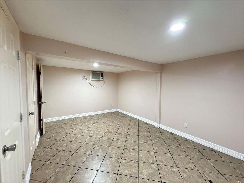 5231 Leeland Street - Photo 23