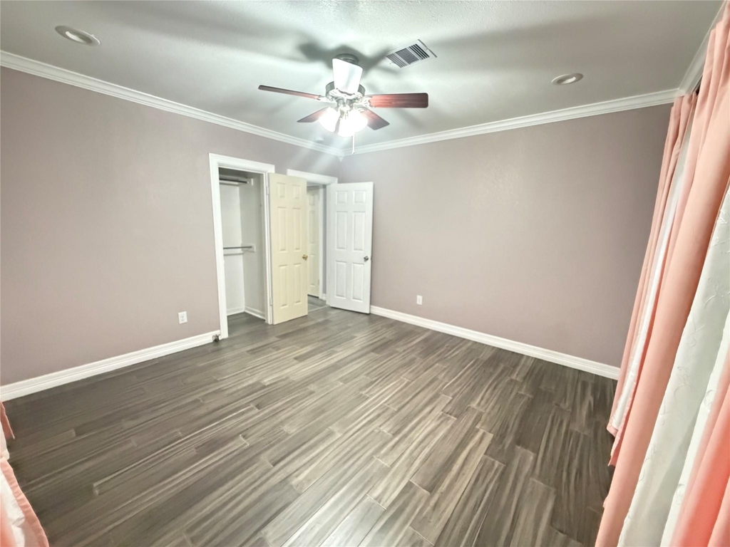 5231 Leeland Street - Photo 12