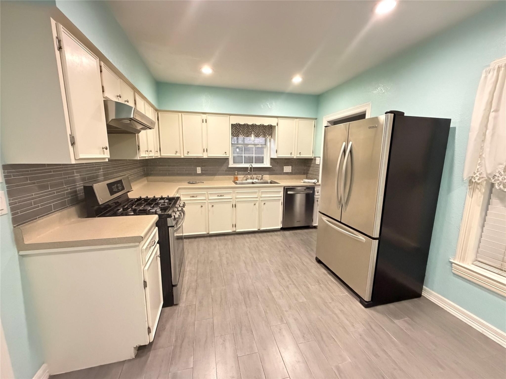 5231 Leeland Street - Photo 15