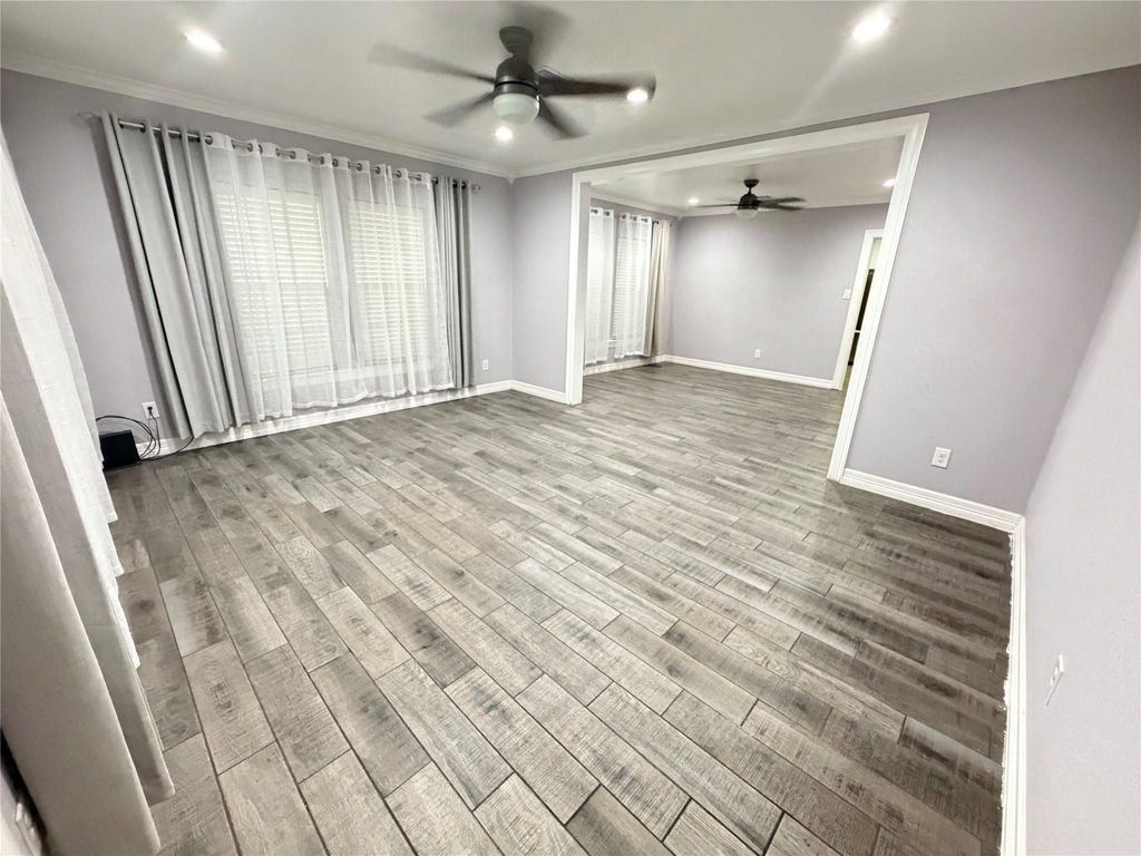 5231 Leeland Street - Photo 6