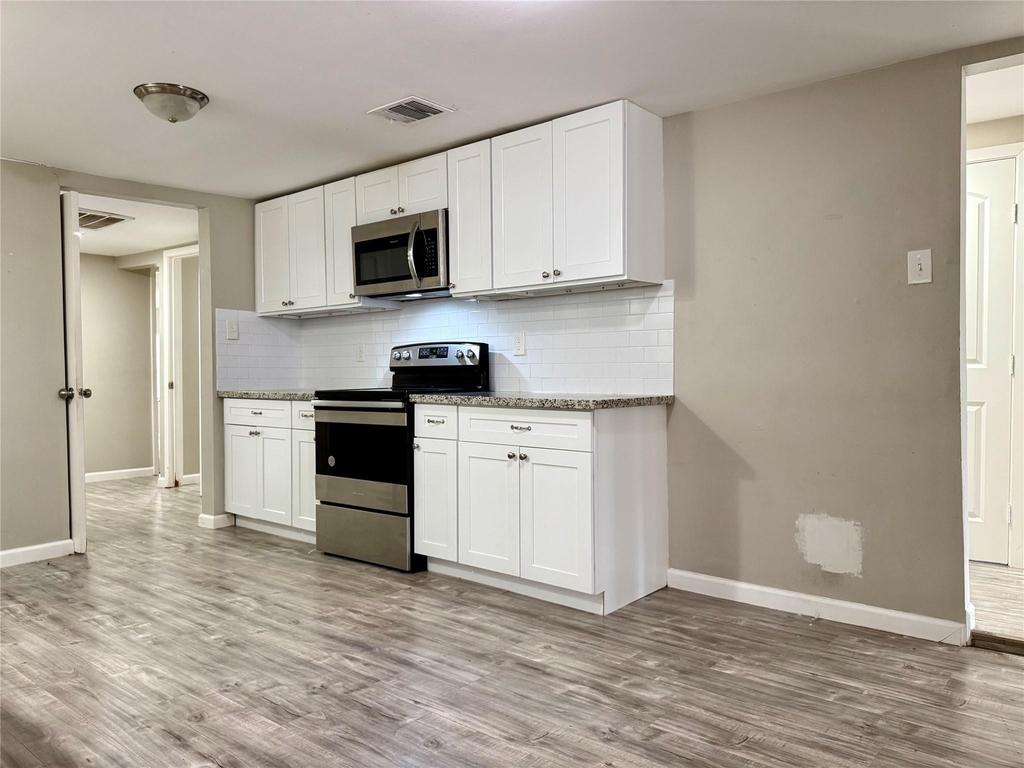 6905 Speaker Street - Photo 12