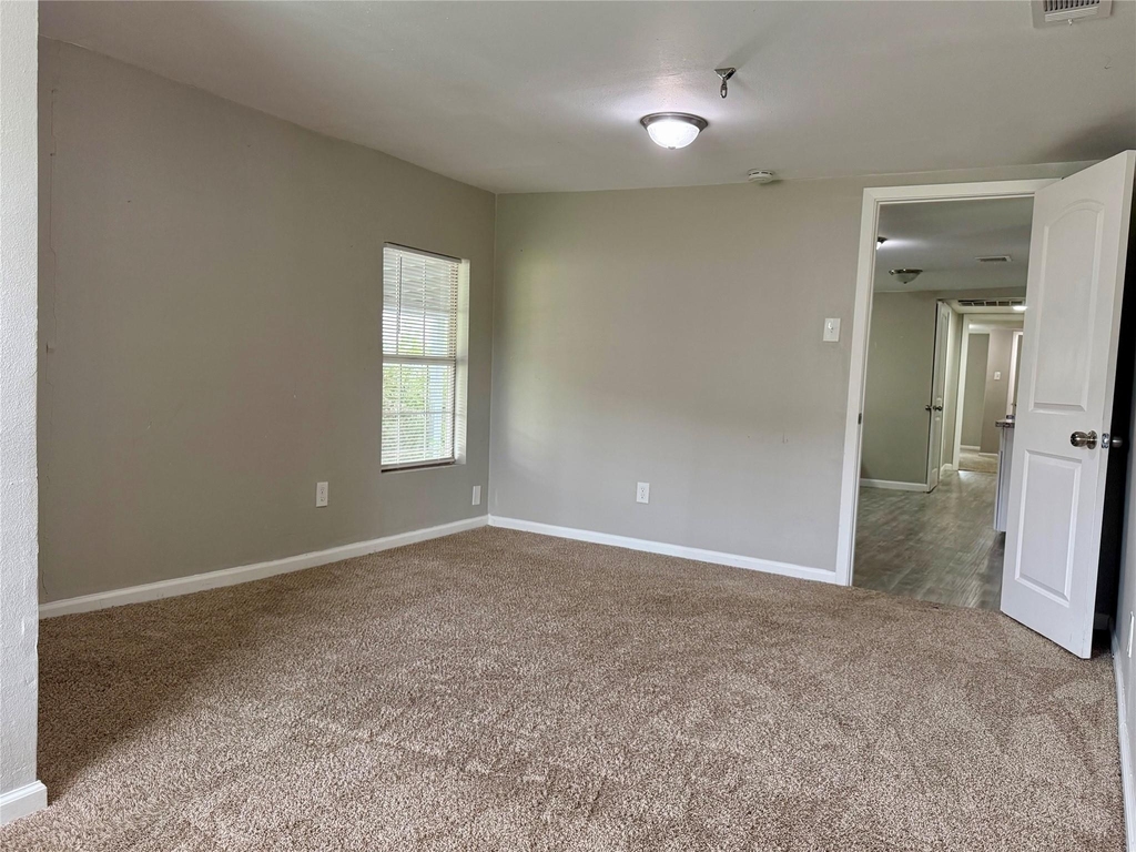 6905 Speaker Street - Photo 9