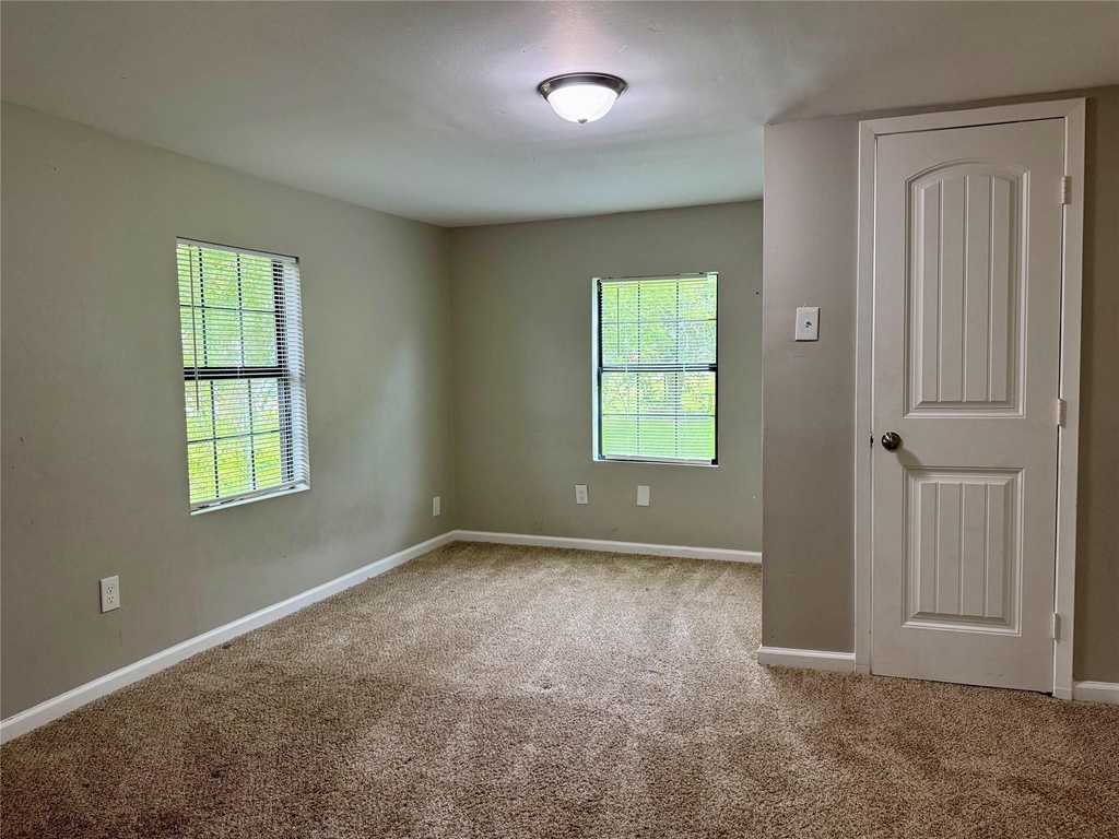 6905 Speaker Street - Photo 16
