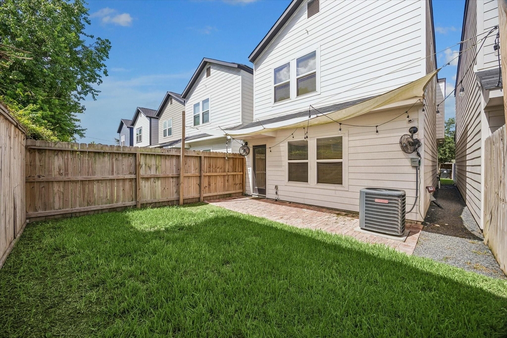 5710 Elysian Street - Photo 17