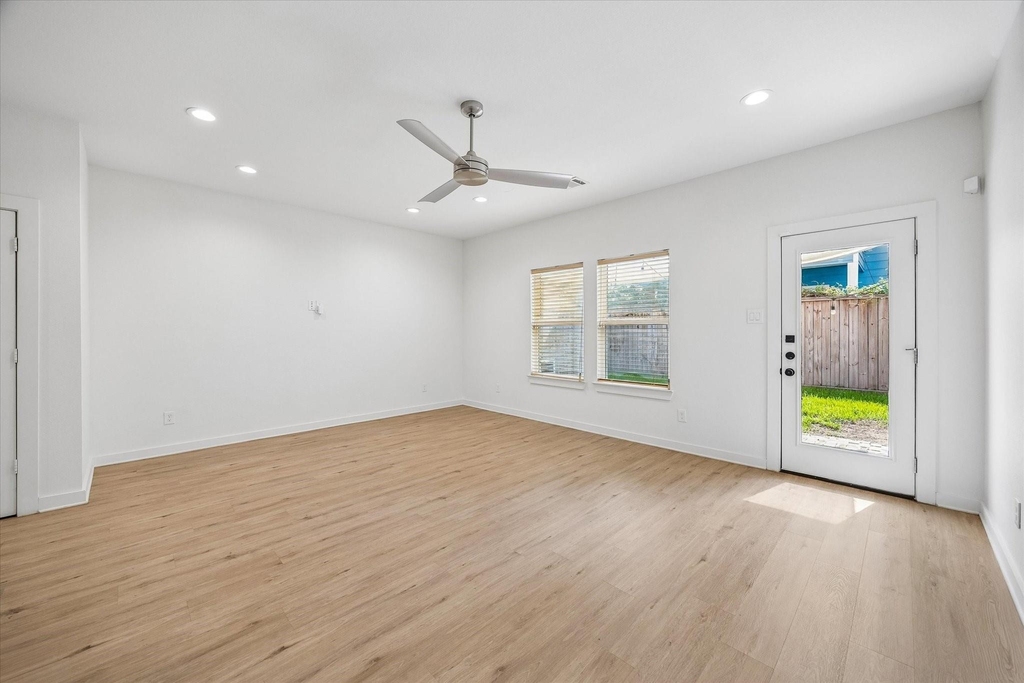 5710 Elysian Street - Photo 5