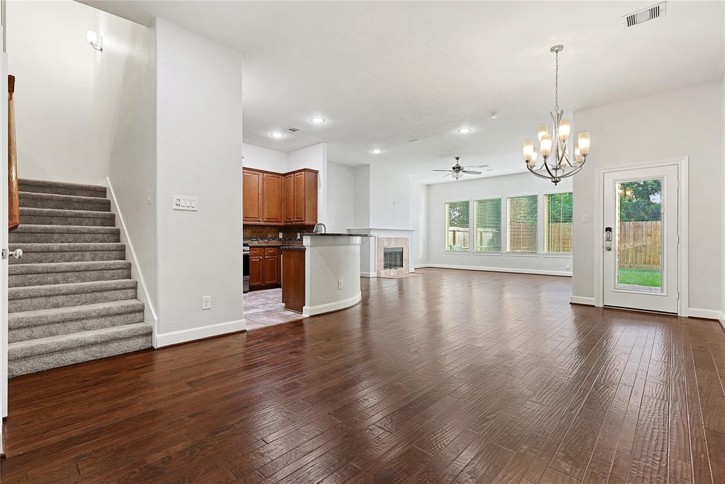 5166 Oasis Park - Photo 2