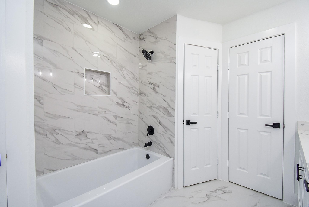 1815 Mustang Springs Drive - Photo 21
