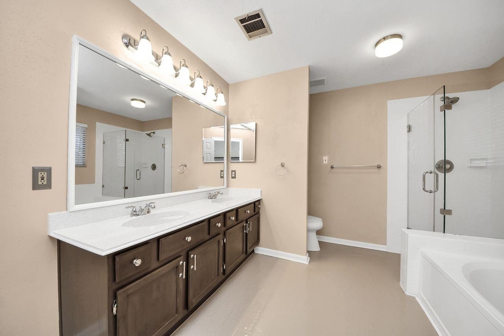 7607 Plumtree Forest Cir Circle - Photo 26