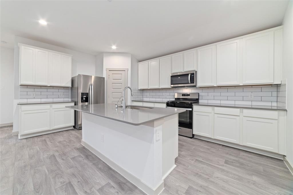 7207 Sunbreeze Lane - Photo 4