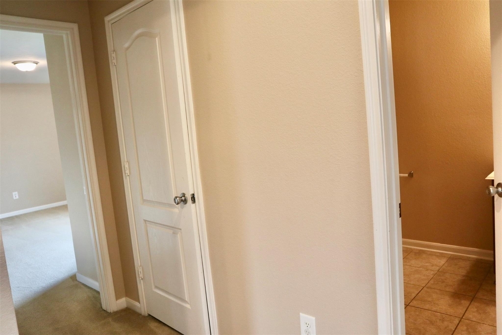 3410 Twin Meadow Lane - Photo 16