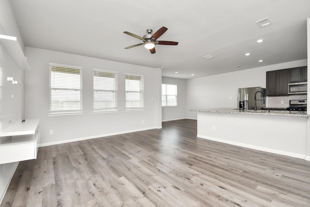 3206 Alberelli Drive - Photo 11