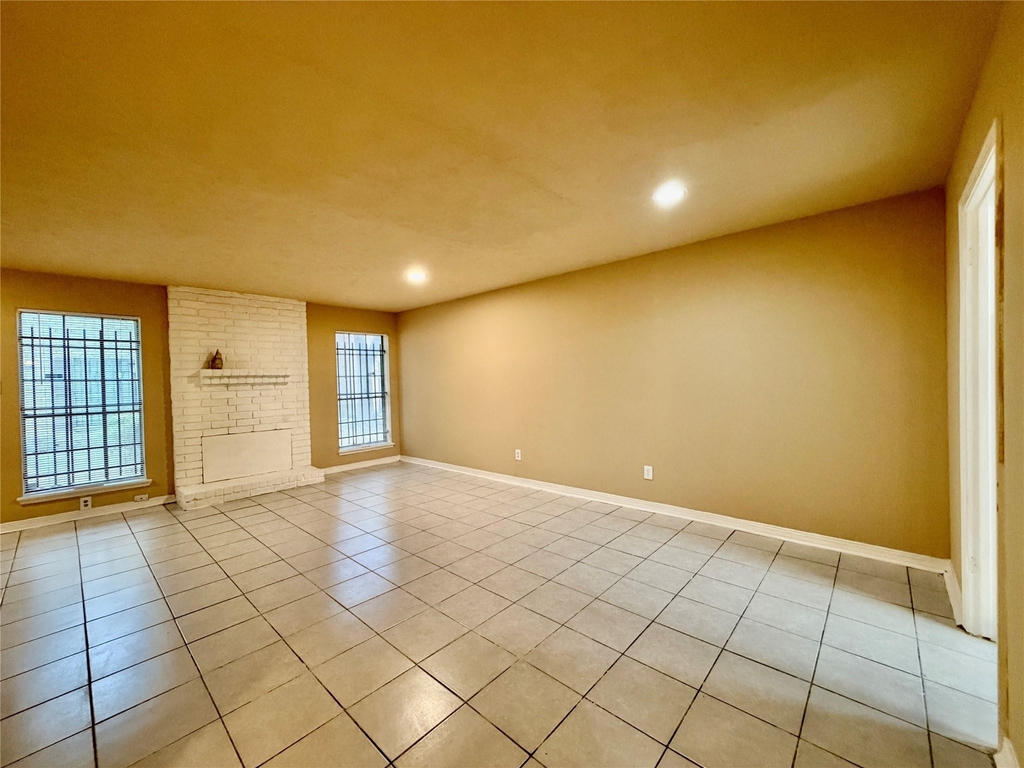 9901 Sharpcrest Street - Photo 6