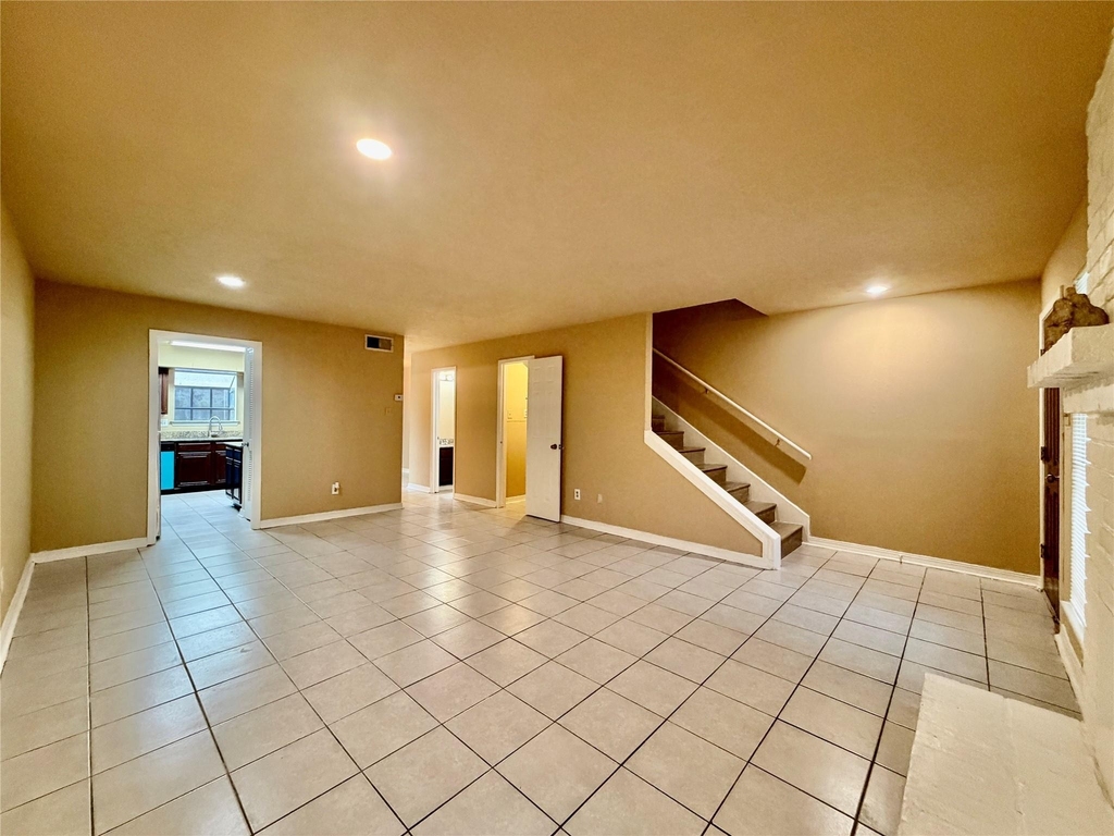 9901 Sharpcrest Street - Photo 5