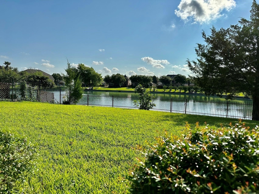 6811 Sable River Court - Photo 4
