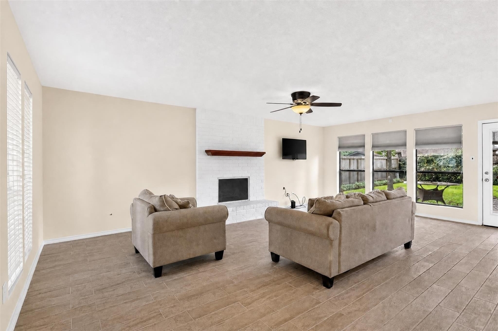 7019 Wyoma Trail - Photo 2