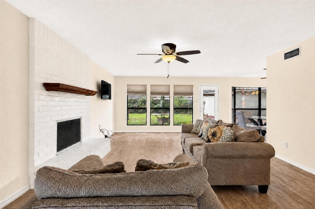 7019 Wyoma Trail - Photo 3