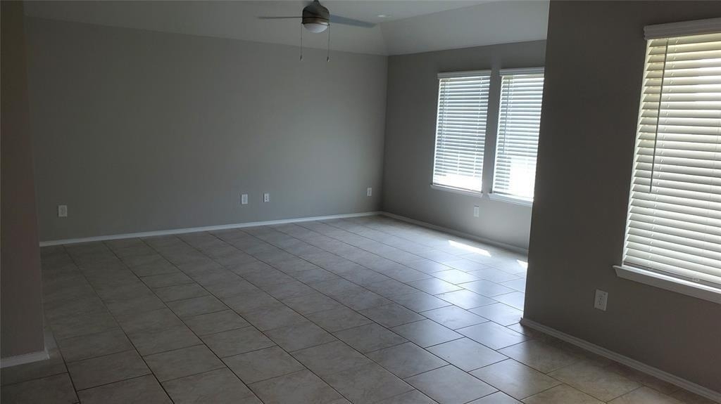 22514 Busalla Trail - Photo 6
