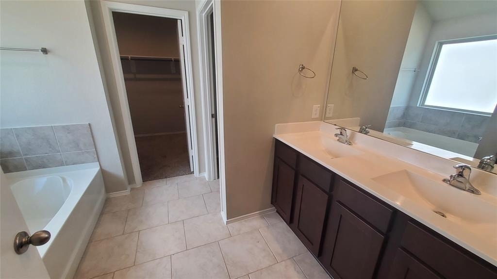 22514 Busalla Trail - Photo 11