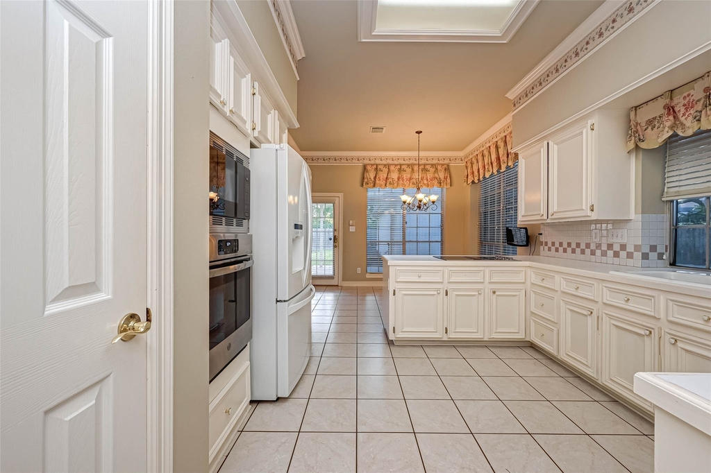 4502 Devonshire Street - Photo 12