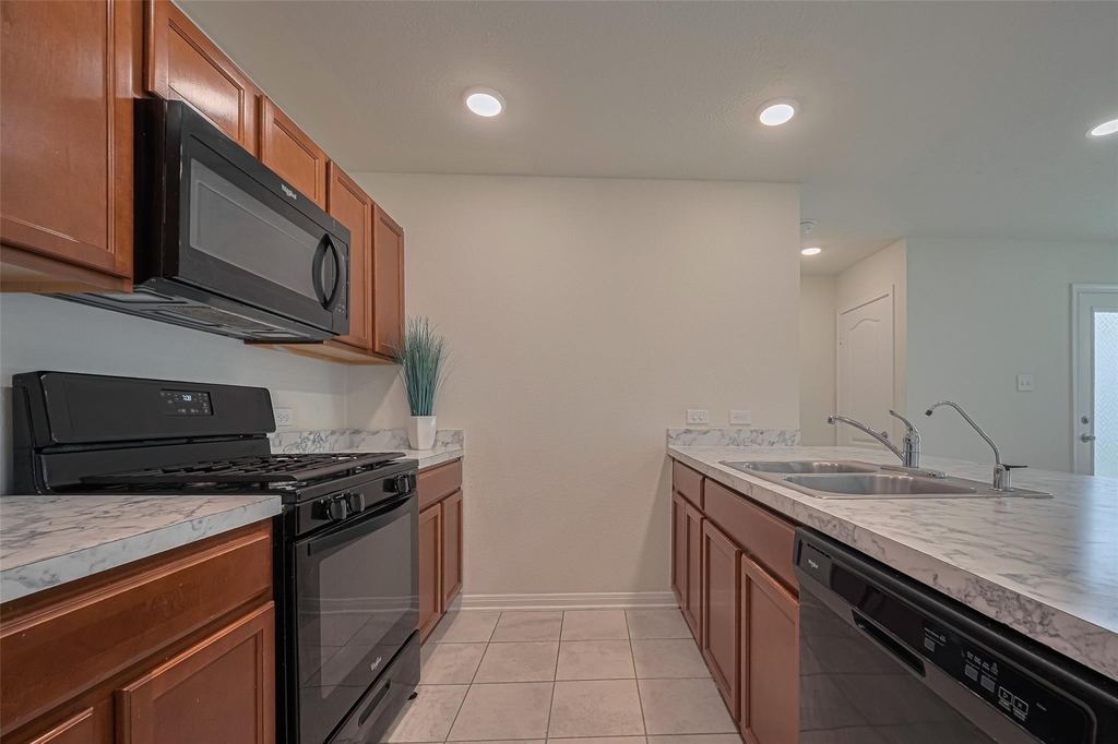 20726 Westfield Grove Place - Photo 12