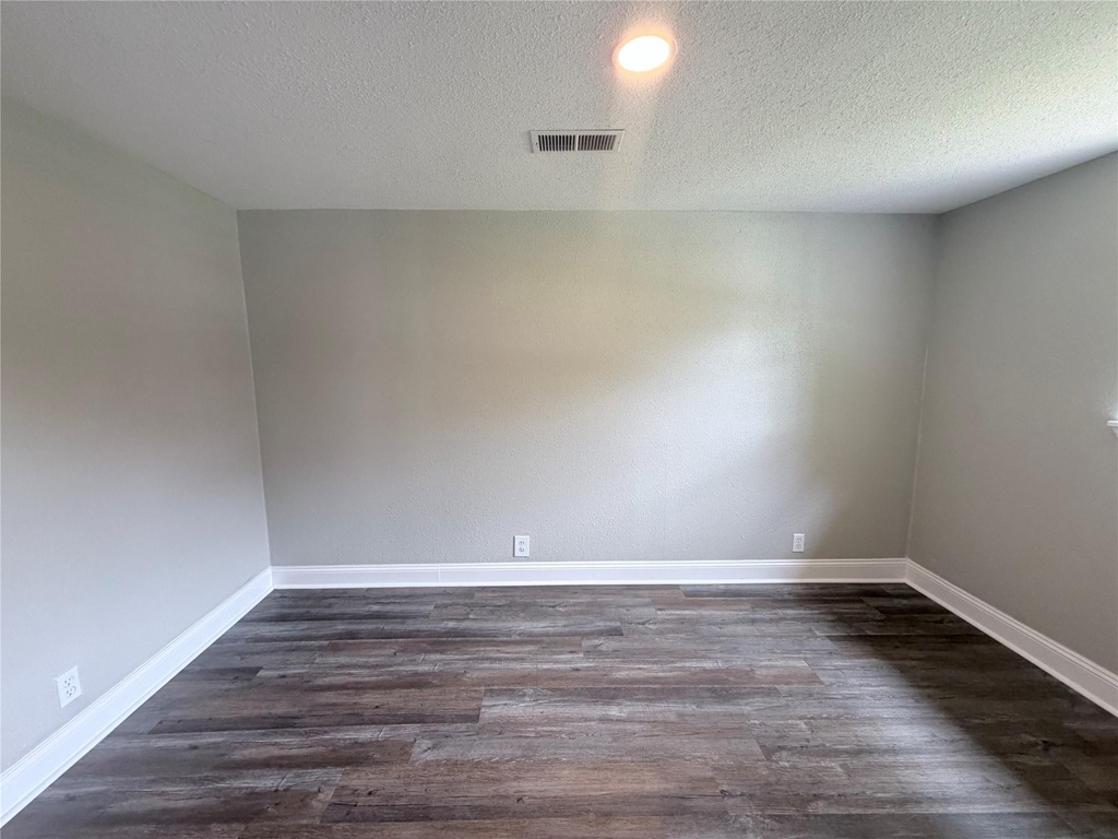 3421 Colorado Avenue - Photo 8