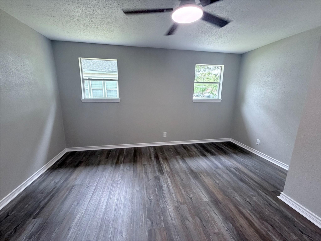 3421 Colorado Avenue - Photo 15