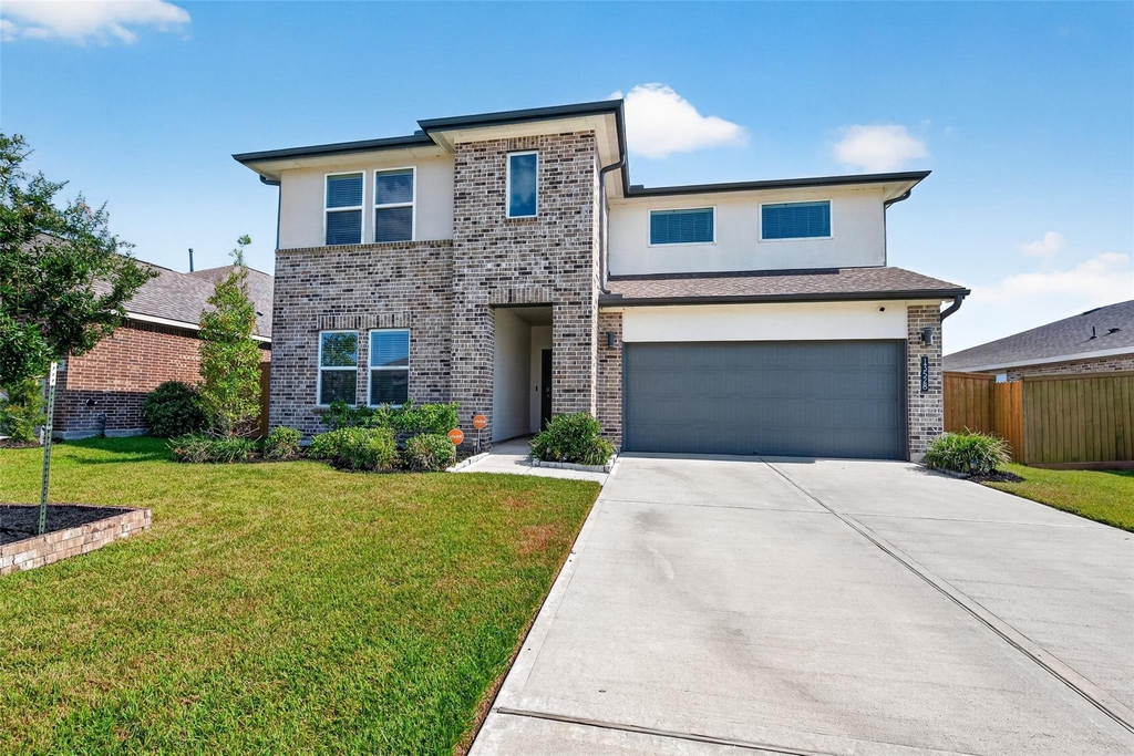 13528 Bonita Island Way - Photo 0