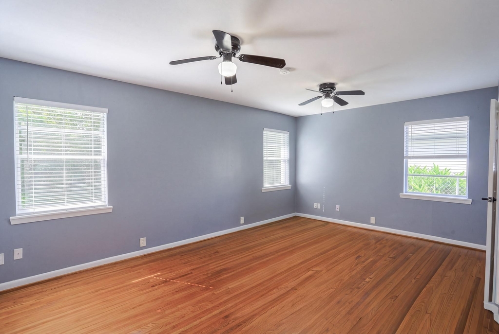511 Guyer Street - Photo 9