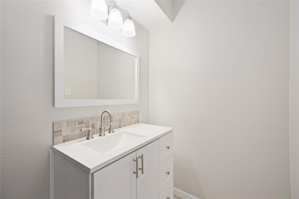 9809 Condor Drive - Photo 11