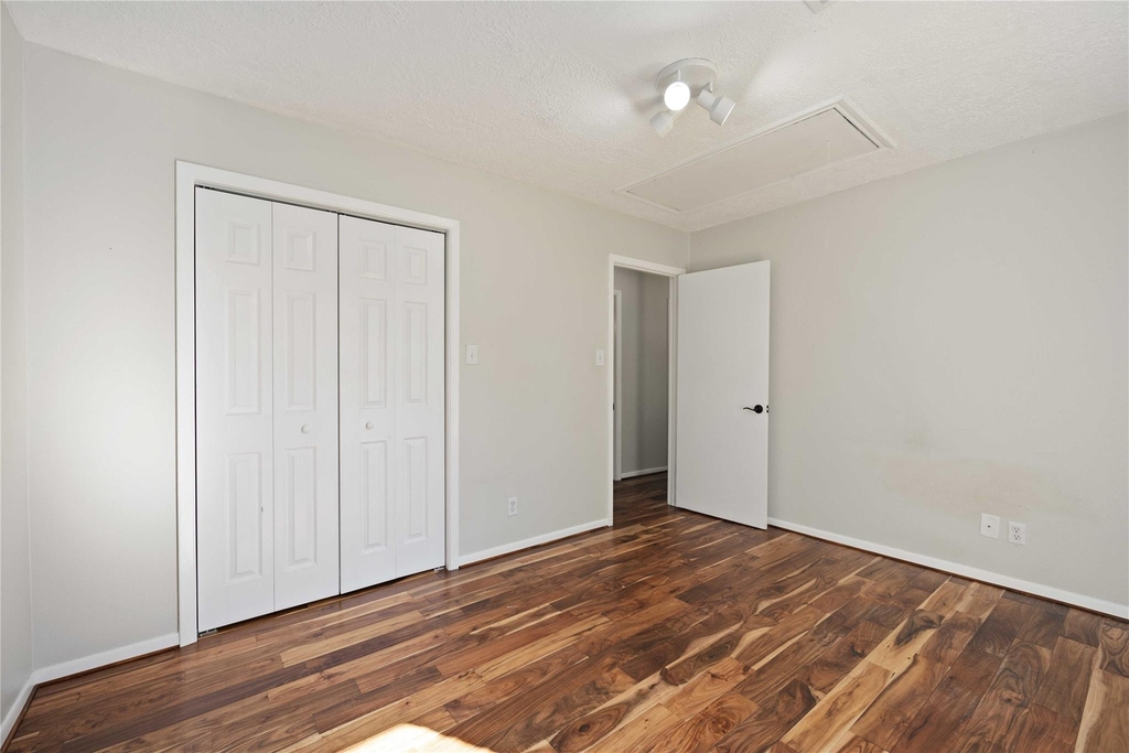 9809 Condor Drive - Photo 18