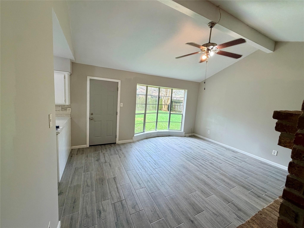 7876 Bender Road - Photo 4