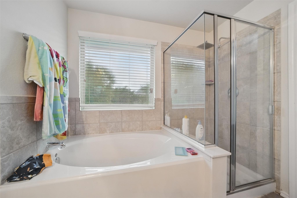 6443 Calgary Woods Lane - Photo 25