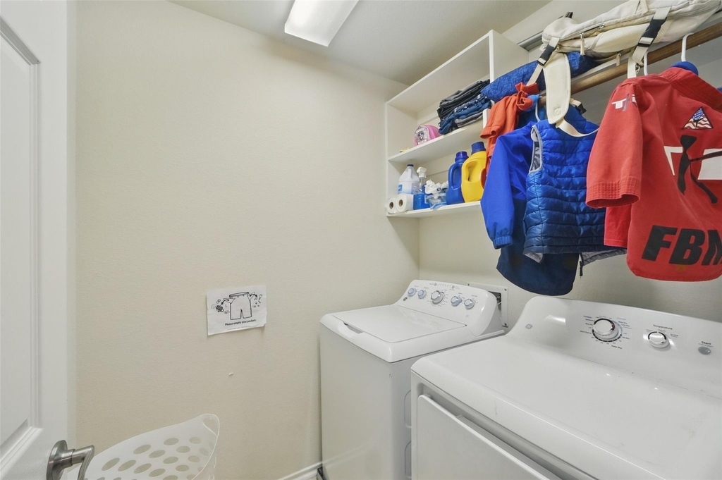 6443 Calgary Woods Lane - Photo 27
