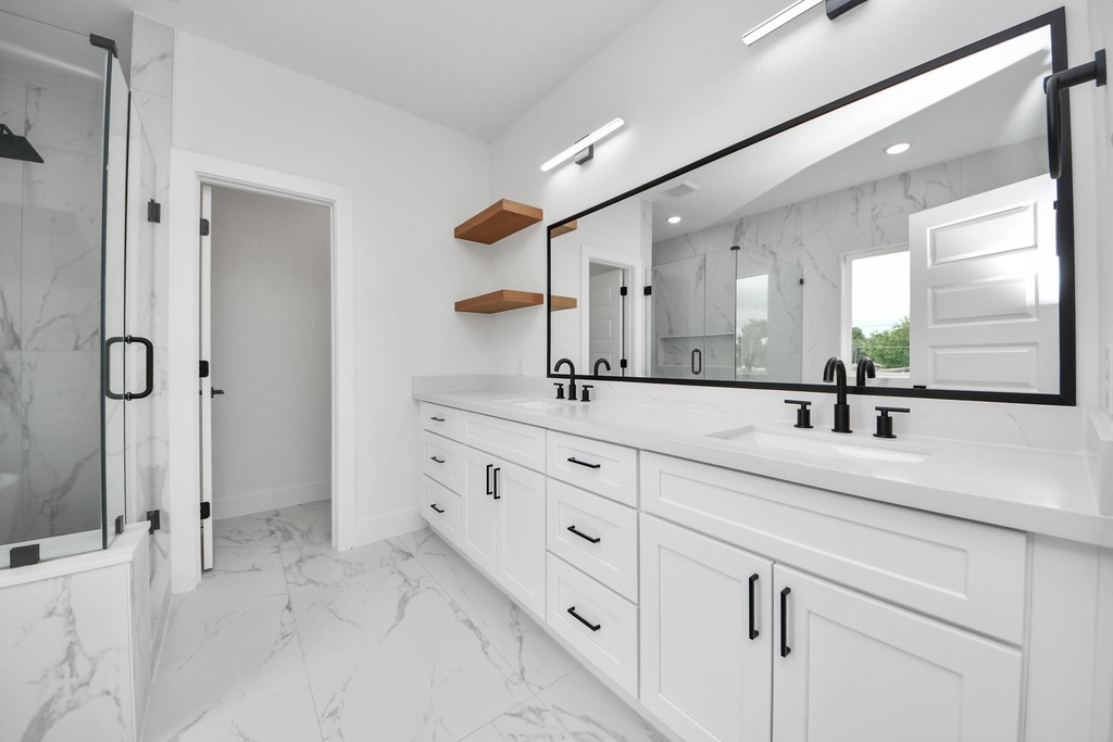 2604 Winbern Street - Photo 23
