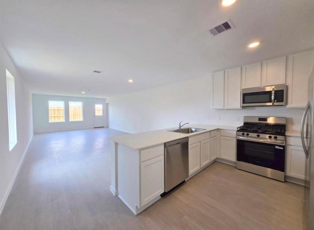 28818 Texas Sparrow Ln - Photo 2