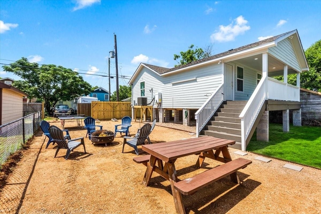 5423 Avenue R - Photo 28