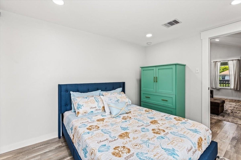5423 Avenue R - Photo 16