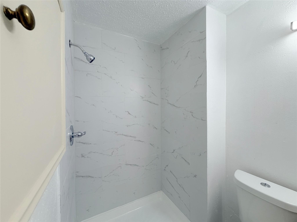6711 Prairie Village Drive - Photo 13